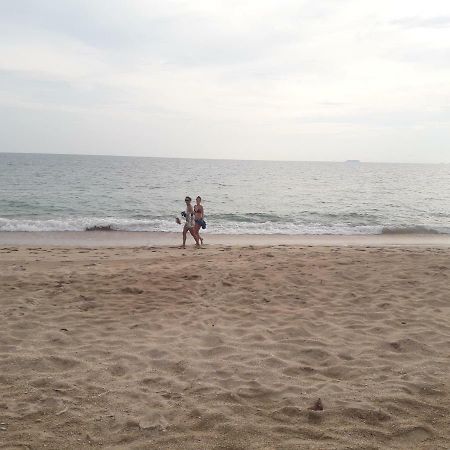 Bluesky Beach Bungalows Ko Lanta Buitenkant foto