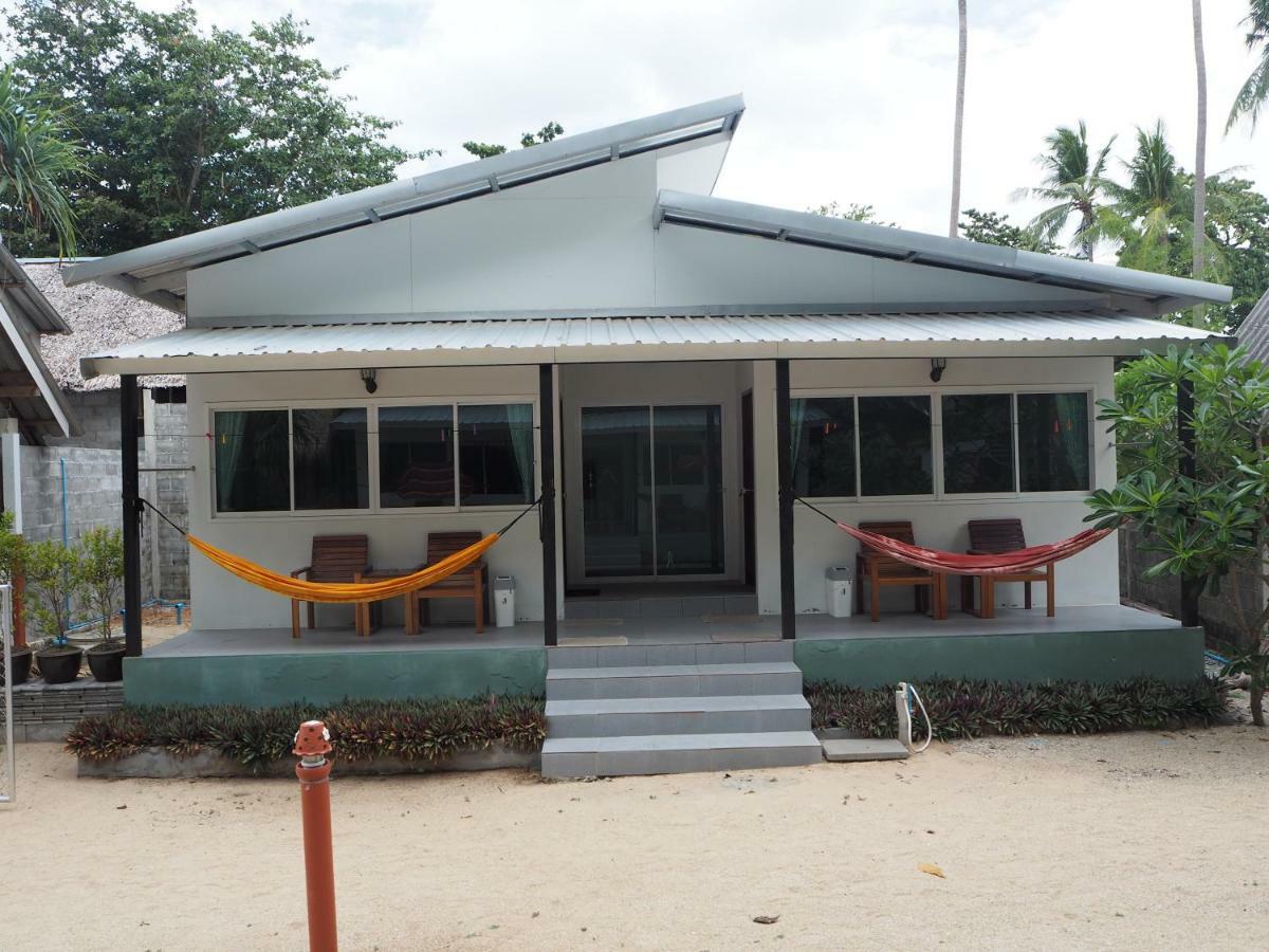 Bluesky Beach Bungalows Ko Lanta Buitenkant foto